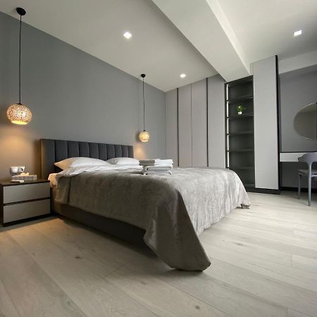 Minimalist Style Apartment With Best Location Chisináu Exterior foto