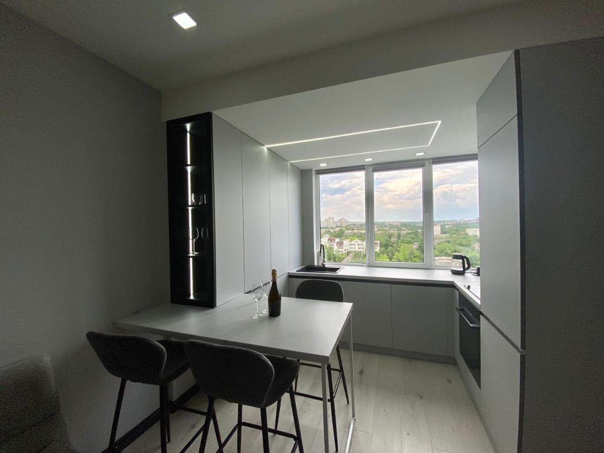 Minimalist Style Apartment With Best Location Chisináu Exterior foto